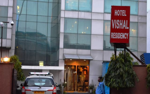 Hotel Vishal Residency, Mahipalpur Near IGI Delhi Airport