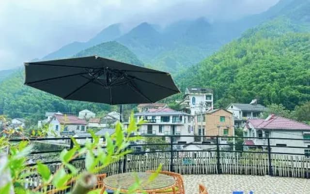 Anji Han resident accommodation