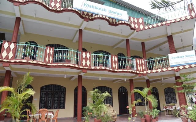 Rishikesh Sadan A Yoga and Spritual Retreat