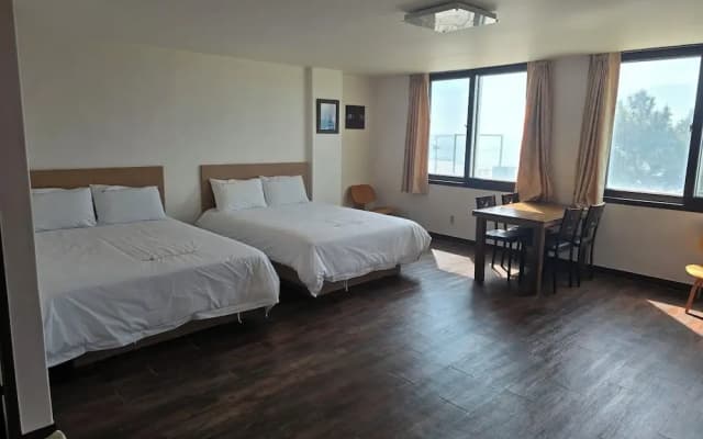 Anmyeondo Manripo Pension
