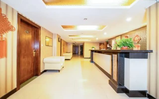 Duyun Jinpeng Hotel (Duyun Dashiban Ancient Street Store)