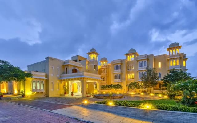 juSTa Brij Bhoomi Nathdwara