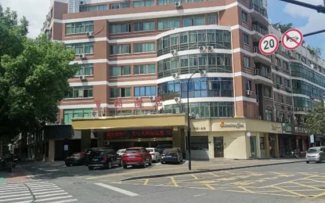 Bai Rui Hotel