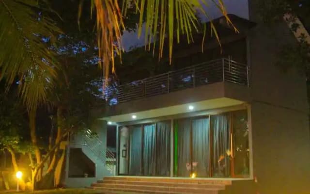 Padmadewi Anyer Villa & Hotel
