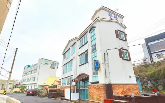 Jeju Syagaluibada Pension