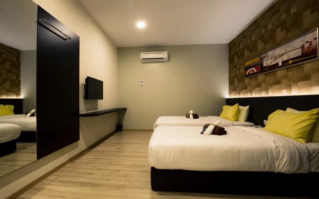 Golden Roof Hotel Sunway Ipoh