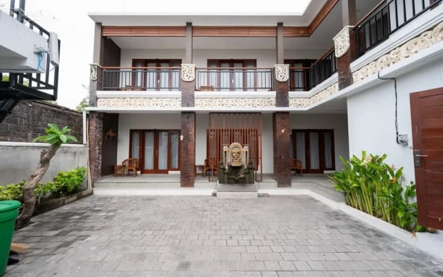 RedDoorz Plus @ Yasa’s Living Denpasar