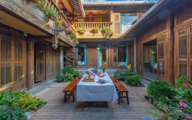 Nayako Courtyard Hidden Garden (Lijiang Ancient City Waterwheel Shop)