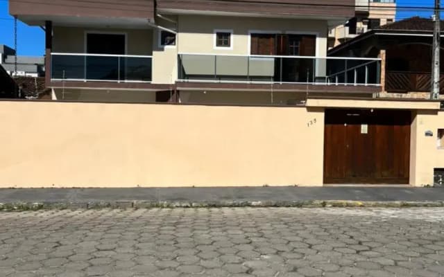 Casa Centro com Piscina
