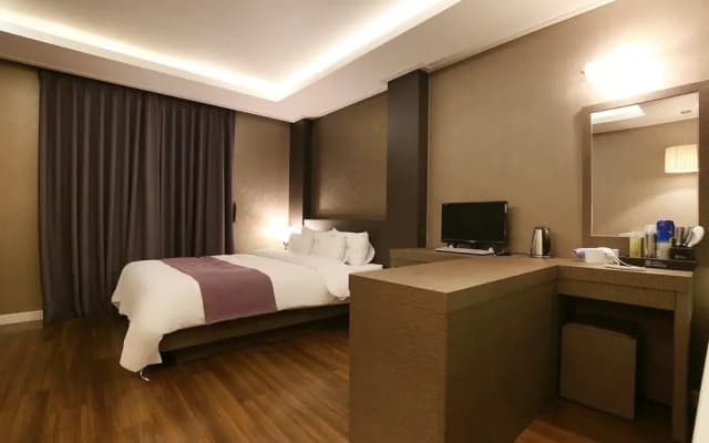 Modern Hotel