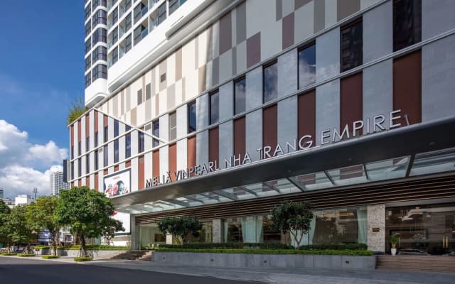Отель Melia Vinpearl Nha Trang Empire