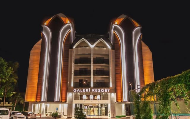Galeri Resort Hotel