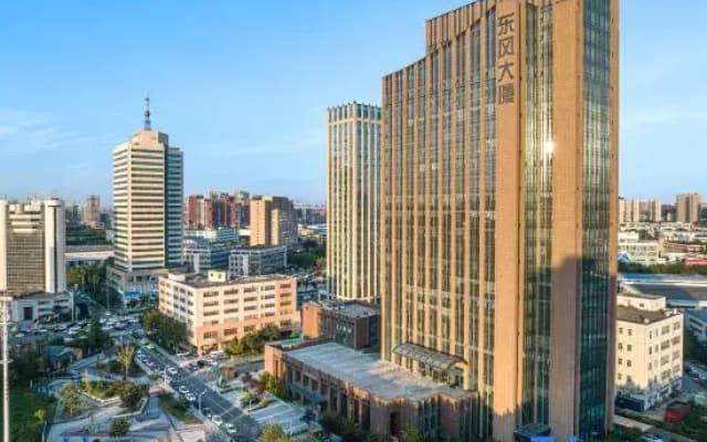 PALACE Hotel（Qingdao Golden Beach Resort Dongfeng Building）