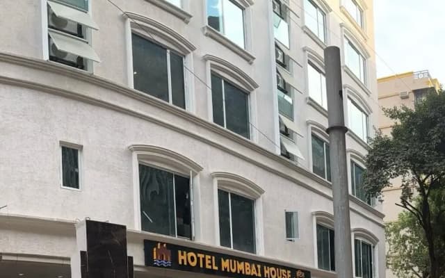 Hotel Mumbai House Valnai Malad