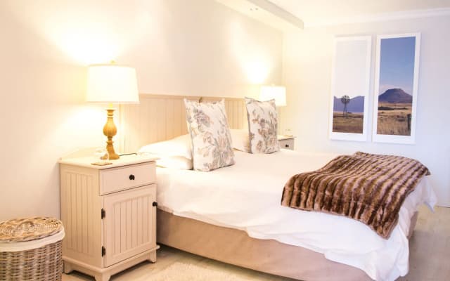 Four Palms Accommodation