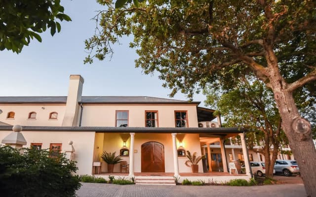 Lovane Boutique Wine Estate & Guesthouse