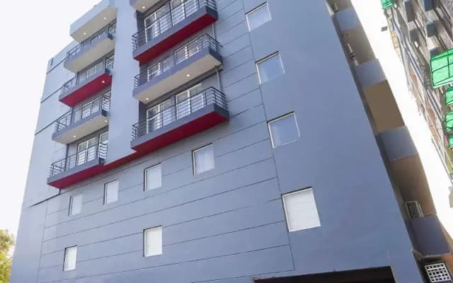 OYO Townhouse 333 Sector 121 Noida