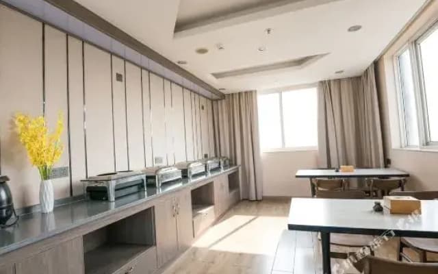 GreenTree Beauty In Hotel (Nanchang Xinjian Wuyue Plaza)