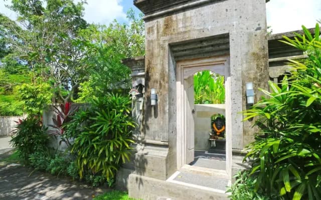 Avisaravilla and Guest House
