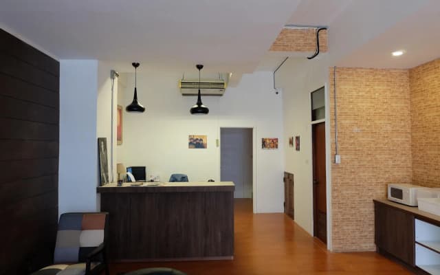 F Plus F Hostel