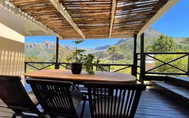 Silvermist Mountain Lodge and Wine Estate