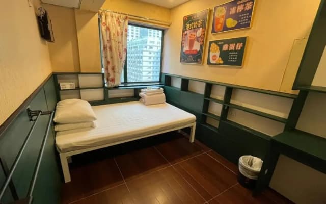 168 Youth Hostel