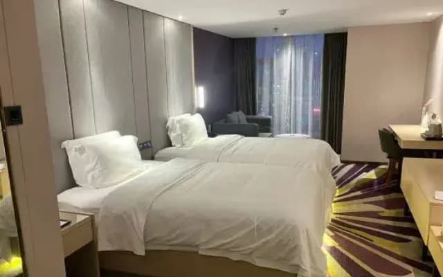 Xinxiang Flower Nianhua Hotel