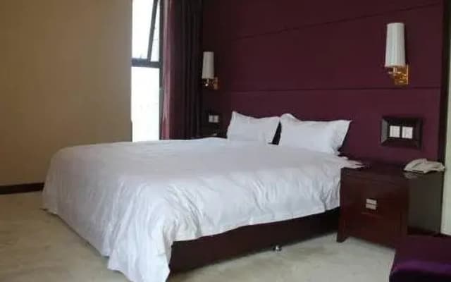 Xi He Feng Run Hotel
