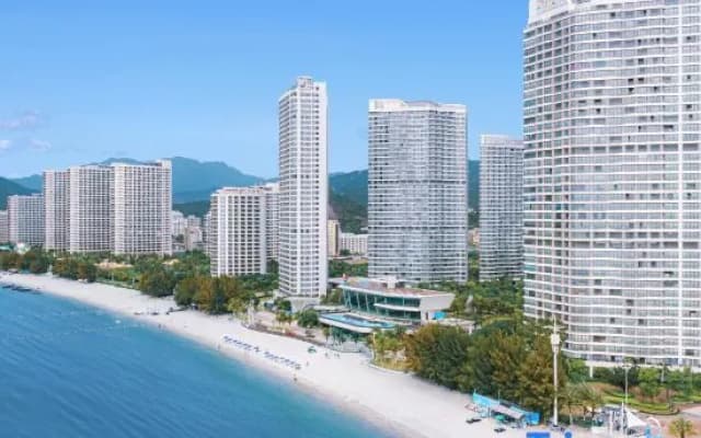 Huidong Tangxia Resort Hotel (Xunliaowan Financial Street Sea World)