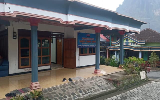 Hotel O Desa Wisata Tebing Lingga