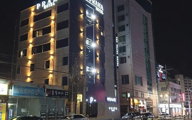 Praha Hotel