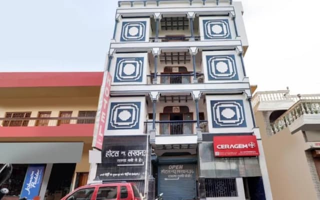 Goroomgo Hotel New Lucknow