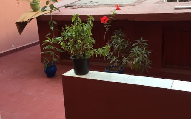 Room-property Located in a Quiet Area cl