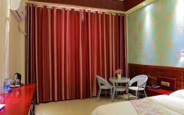 Sirilora Hotel