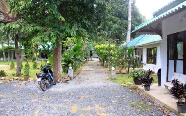 Tropical Paradise Leelawadee Resort