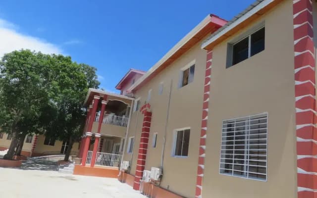 Comfort Plus Hotel