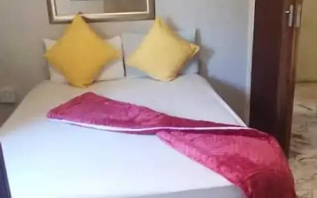 Neo & ruks guest house