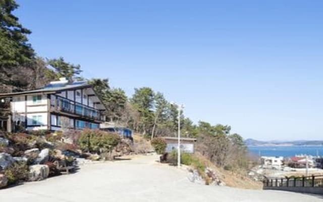 Tongyeong Ye Hyang Pension