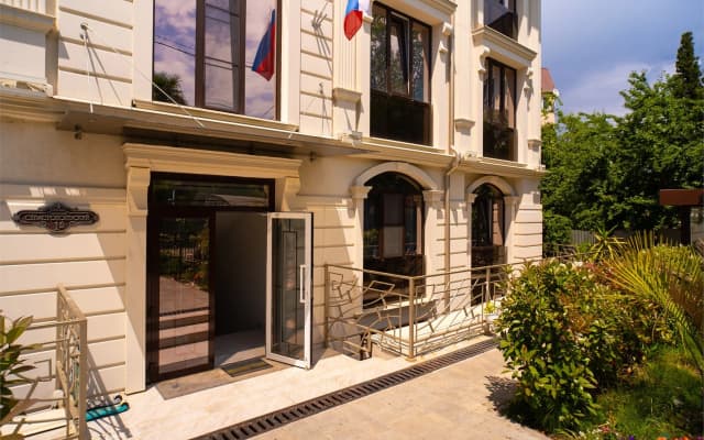 LetoApart на Севастопольском
