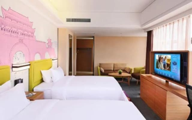 Hampton by Hilton Qujing