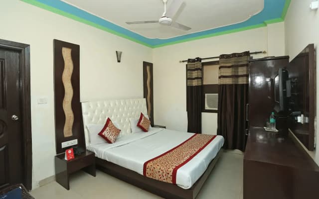 Hotell Aura Palace Deluxe