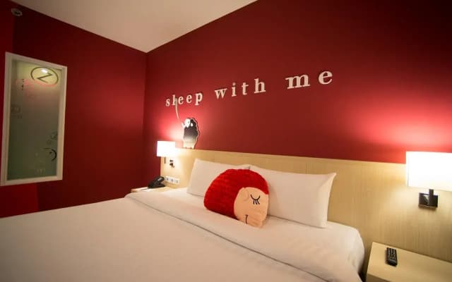 Sleep With Me Hotel design hotel @ patong
