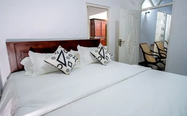 Lagoon Bay Negombo