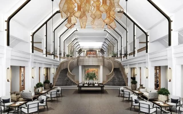 Kahavadi Chiang Rai, Curio Collection By Hilton
