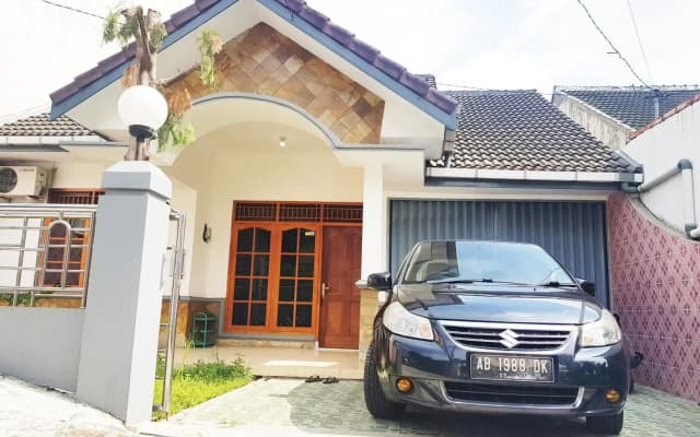 Happy Sleep Homestay Jogja