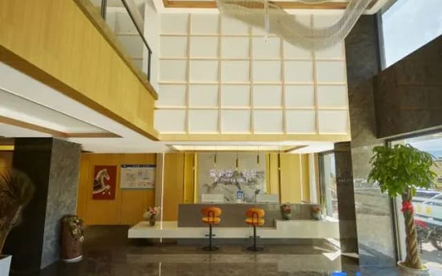 Sinya Hotel (Dali Bohai Park High-speed Railway Station)