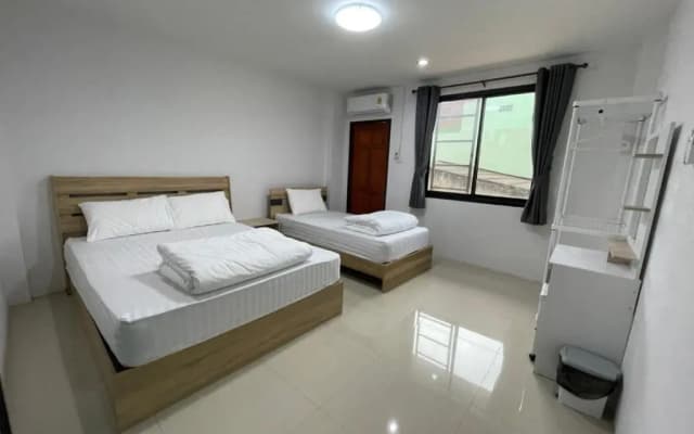 Khoksametchun Hostel Plus 2