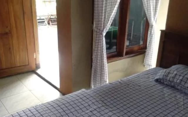 De Ikut Bojo Homestay