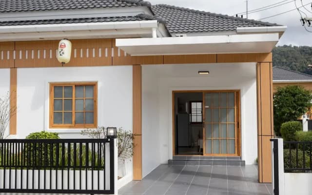 Japanese Style Villa Sunrise Garden A150