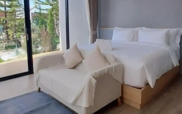 Anant Pura Resort